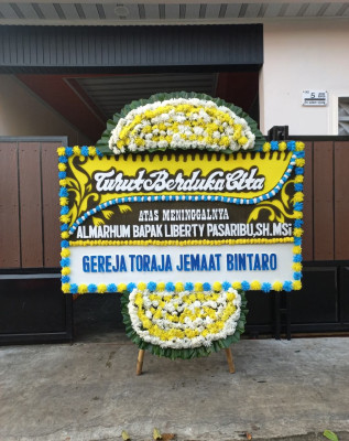 Papan Bunga Duka di Ngropoh